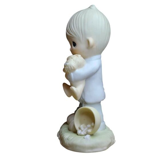 Precious Moments Vintage (1979) "Blessed Are The Peacemakers" Figurine - Picture 2 of 5
